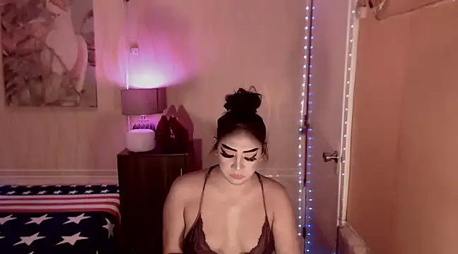 Biancafoxie online show from December 15, 8:30 am