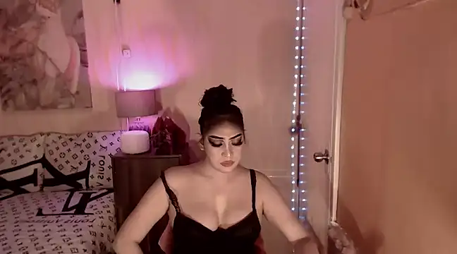 Biancafoxie online show from March 7, 3:19 am