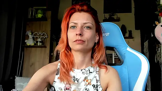 karo123421 online show from April 17, 10:40 am