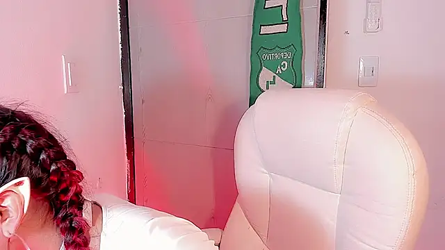 LeyXandrabraz online show from March 4, 3:48 pm