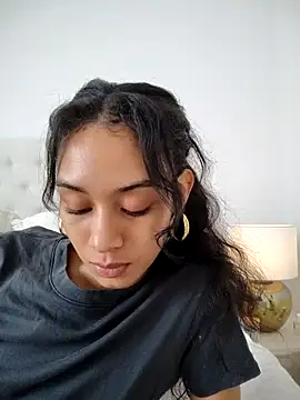 Leaberry online show from October 24, 5:31 pm