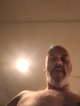 Snapshot of Ryeguy6969 chatting on February 21, 9:49 pm Ryeguy6969 online show from February 21, 9:49 pm