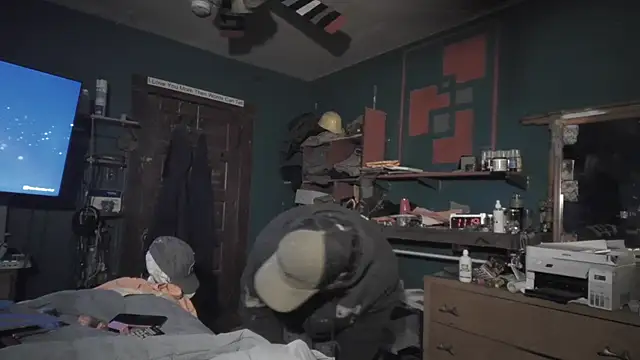 charactrzero online show from February 17, 11:44 pm