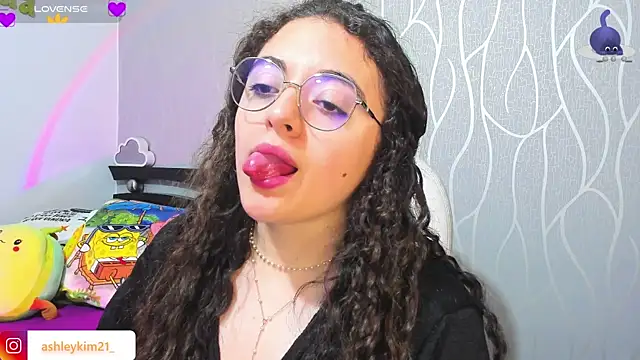 AshleyKim  online show from January 16, 12:58 am