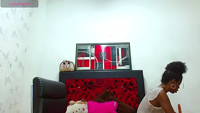 LexiStone  online show from February 12, 9:01 pm