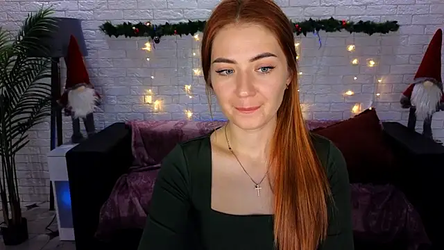 Adelyna Bird online show from December 8, 10:19 am
