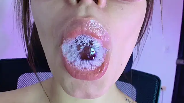 lisbet21x online show from November 24, 10:31 pm