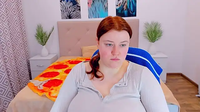 PolinaSalvatore online show from December 18, 11:02 am