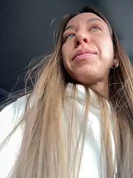 EvaCatt online show from March 18, 4:04 am