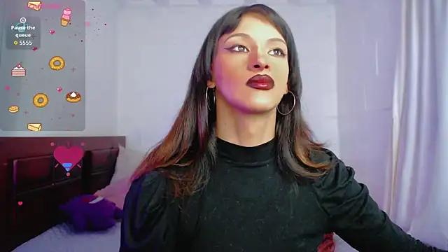 Summer XO online show from November 12, 12:00 am