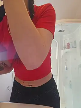 Snapshot of U_prolazu chatting on March 2, 9:49 am U prolazu online show from March 2, 9:49 am