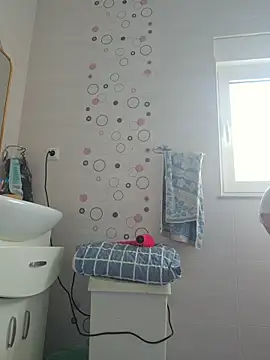 U prolazu online show from March 9, 12:42 pm