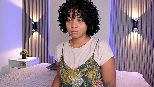 Zafiiraa online show from February 10, 11:46 am