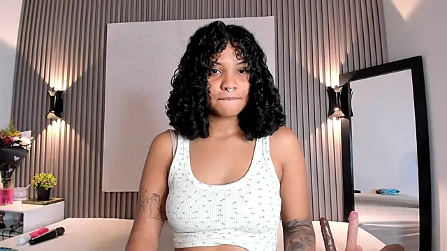 Zafiiraa online show from October 16, 11:44 am