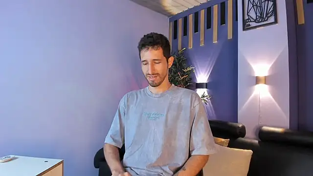 sam bisex online show from April 19, 2:55 am