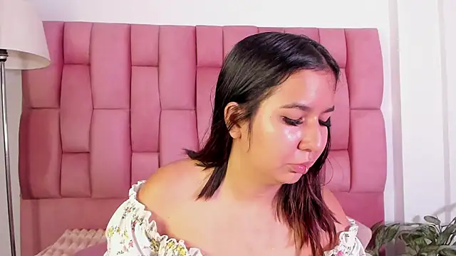 Lia sarahi online show from March 22, 11:42 am