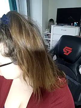 DienkaGreen online show from October 31, 10:49 am