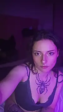 Moxxxie online show from July 4, 7:20 pm