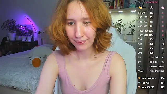 Ooooooli online show from December 8, 4:07 pm