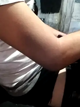 Wero4200 online show from April 13, 7:08 pm