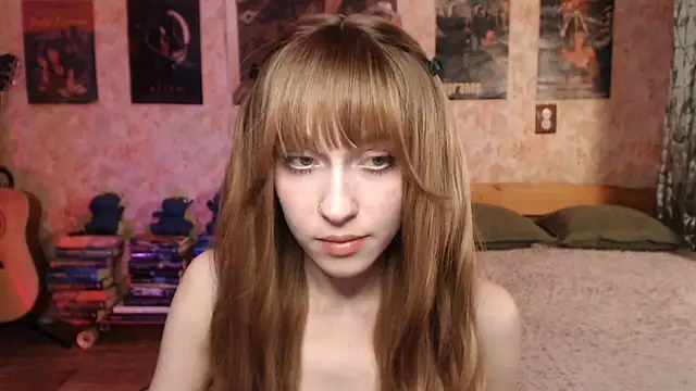 Snapshot of Friendly_Ellie chatting on February 11, 2:27 am Friendly Ellie online show from February 11, 2:27 am