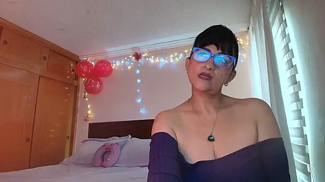 ISABEEL SOFIA01 online show from February 22, 1:53 pm