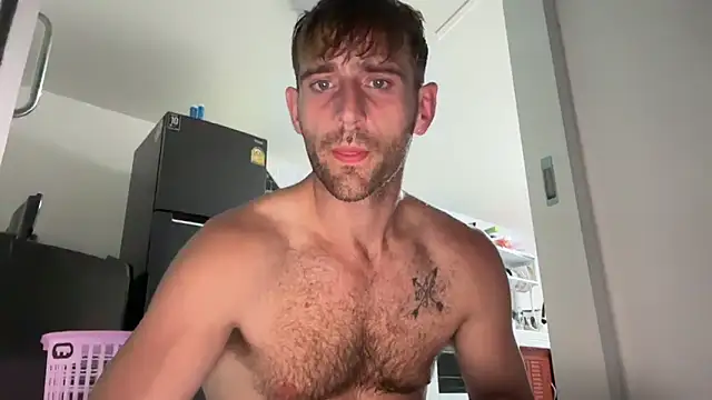 lukegunn online show from March 16, 11:04 pm