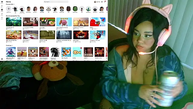 alexiajames99 online show from June 5, 3:02 am