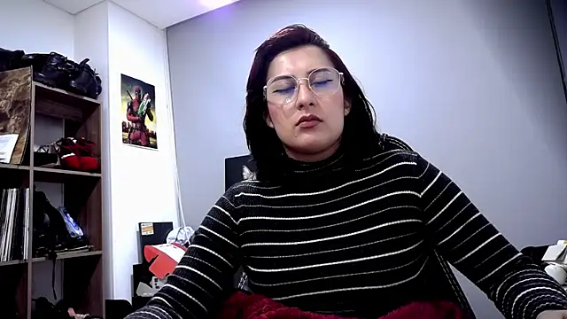 Snapshot of Scarlett_Sen chatting on April 24, 1:57 pm Scarlett Sen online show from April 24, 1:57 pm