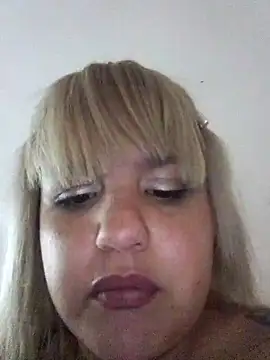 Snapshot of shaynarg chatting on November 8, 4:23 am shaynarg online show from November 8, 4:23 am