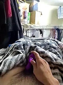 Snapshot of janskie0107 chatting on September 25, 5:38 pm janskie0107 online show from September 25, 5:38 pm