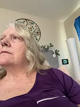 Kaitlyn Winters online show from February 6, 7:50 pm