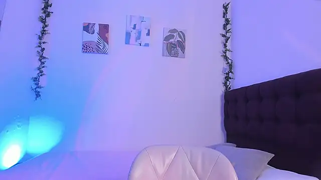 Athompzon online show from October 23, 7:23 pm