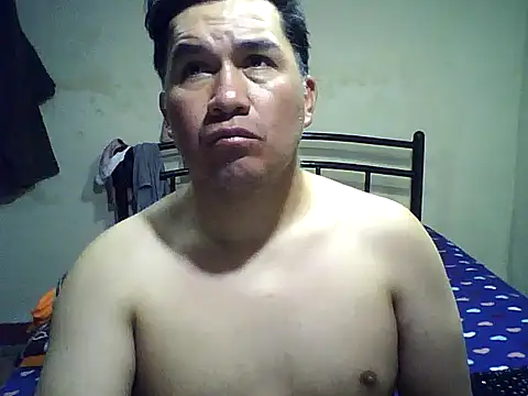 Snapshot of elfercho781 chatting on October 19, 5:30 am elfercho781 online show from October 19, 5:30 am