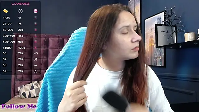 Snapshot of iris_nikhols chatting on July 8, 10:36 pm iris nikhols online show from July 8, 10:36 pm