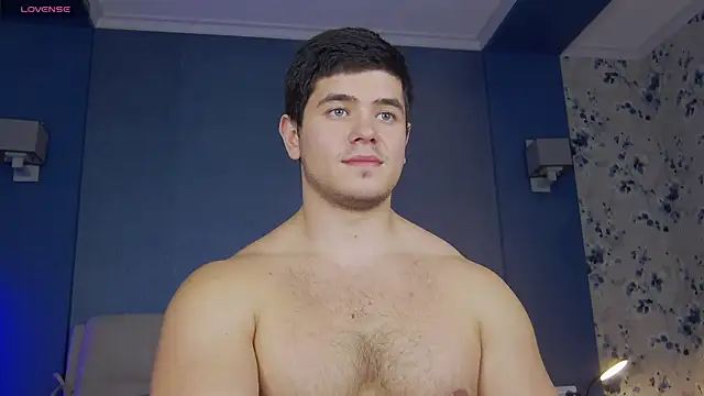 Snapshot of Arilas_ chatting on December 6, 10:49 am Arilas online show from December 6, 10:49 am