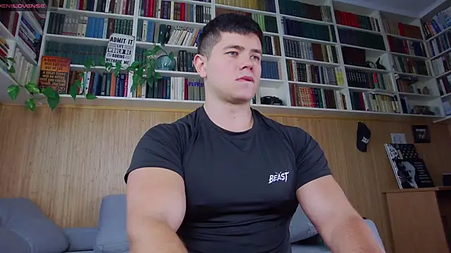 Snapshot of Arilas_ chatting on September 23, 6:05 am Arilas online show from September 23, 6:05 am