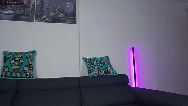 Arilas  online show from November 20, 1:33 pm