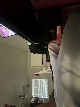 yinyang202 online show from March 27, 8:30 pm