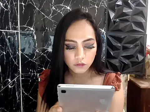 Snapshot of MissKeanna chatting on February 11, 6:40 am MissKeanna online show from February 11, 6:40 am