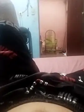 Snapshot of Emanuel45js chatting on February 26, 7:16 pm Emanuel45js online show from February 26, 7:16 pm