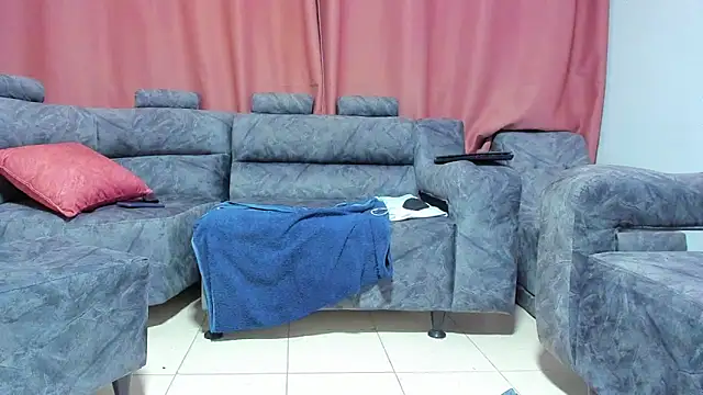 electraaxx online show from March 21, 3:55 am