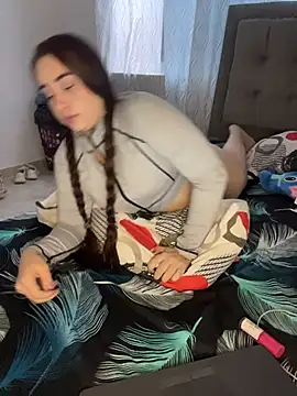 Elena222  online show from November 25, 10:32 pm