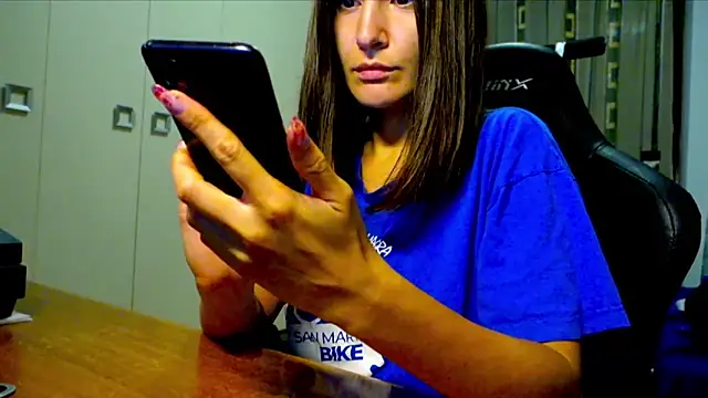 GodlyTheia online show from September 24, 8:01 pm