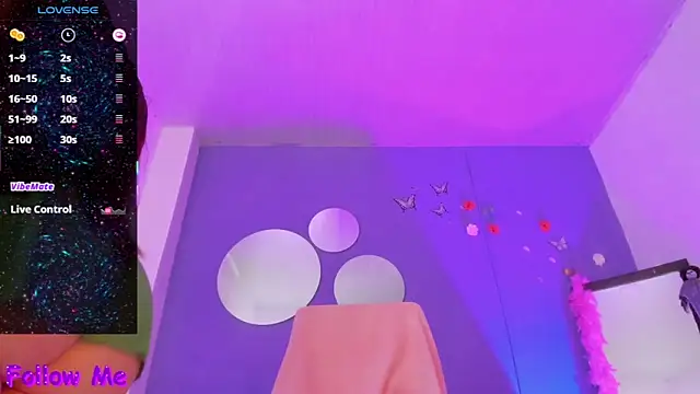 perla hott1 online show from September 25, 9:40 pm