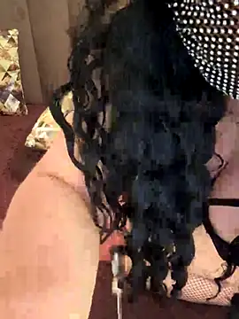 Emy-sexy online show from November 28, 11:07 pm