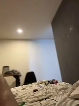 stormytt  online show from February 27, 5:18 am