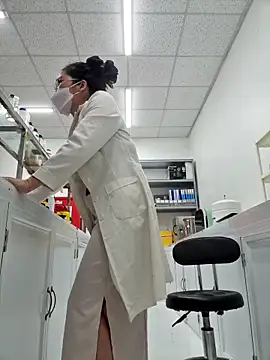 Snapshot of HinaLovely chatting on February 11, 6:40 am HinaLovely online show from February 11, 6:40 am