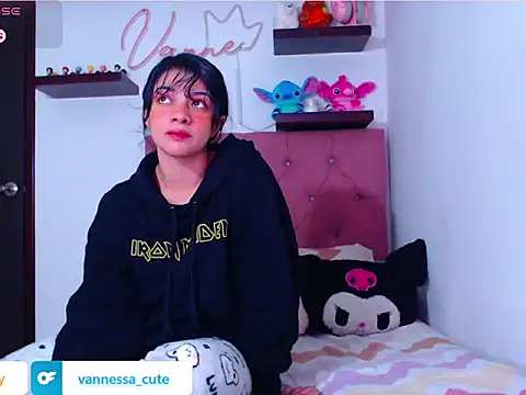 Vannessa  Shy online show from October 30, 11:05 pm