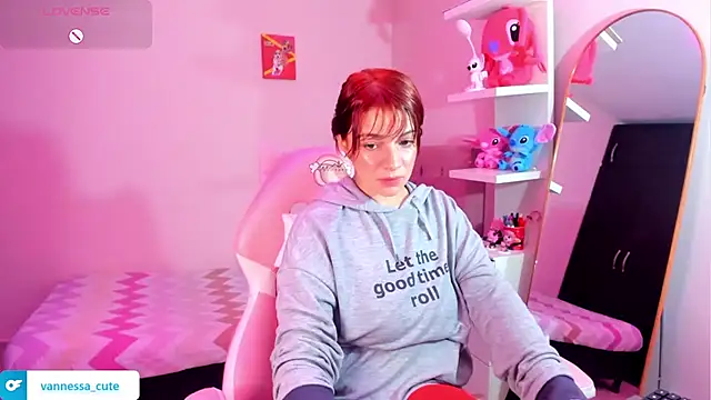 Vannessa  Shy online show from February 9, 8:02 pm